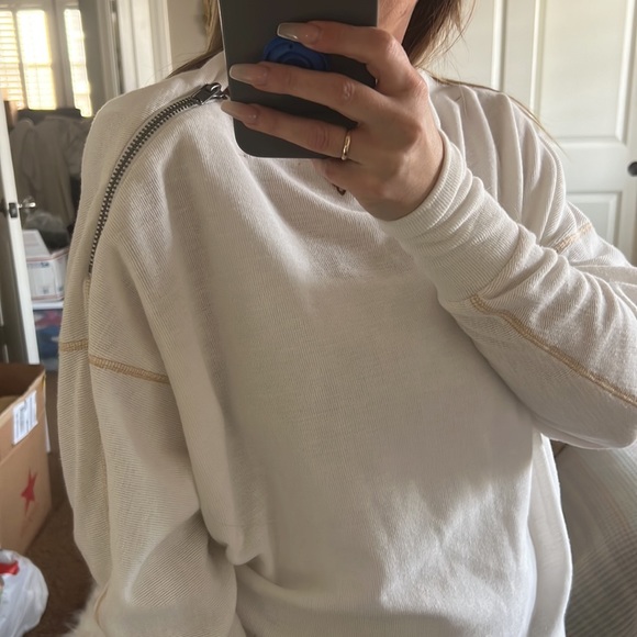 Free People Cream Sweater w/ Zipper Accent S - Picture 2 of 7